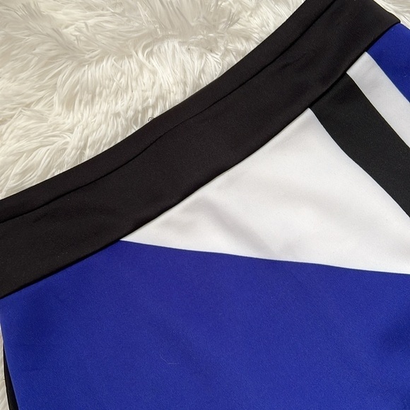 WORTHINGTON Royal Blue/Black/White Stretchy Thicker Knit Pencil Skirt,Sz 4, GUC. - Picture 4 of 6